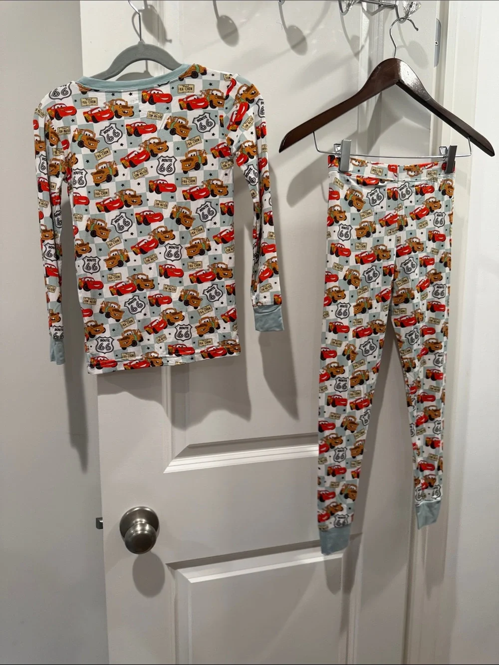 Kids bamboo Cars Long Sleeve Pajama Set size 5-6 NWOT